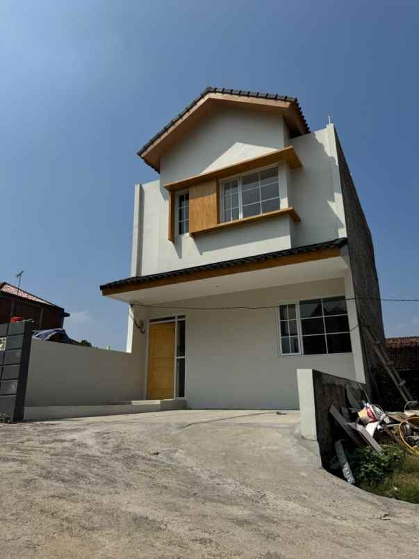 cluster gaya eropa terintegrasi padasuka bandung