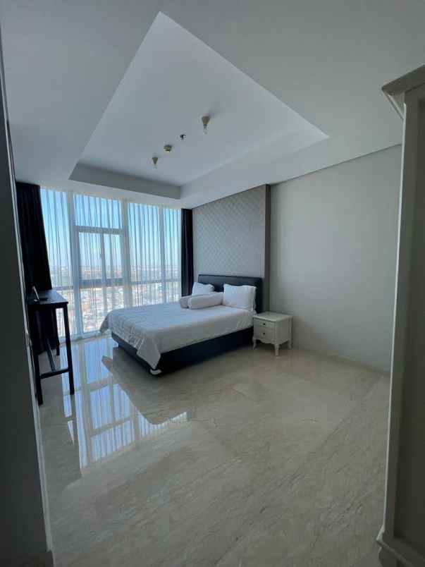 dijual apartemen ciputra world type voila