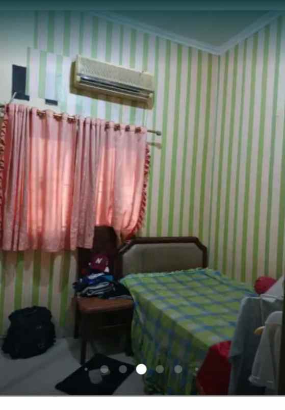 dijual cepat rumah plus kontrakan serpong utara