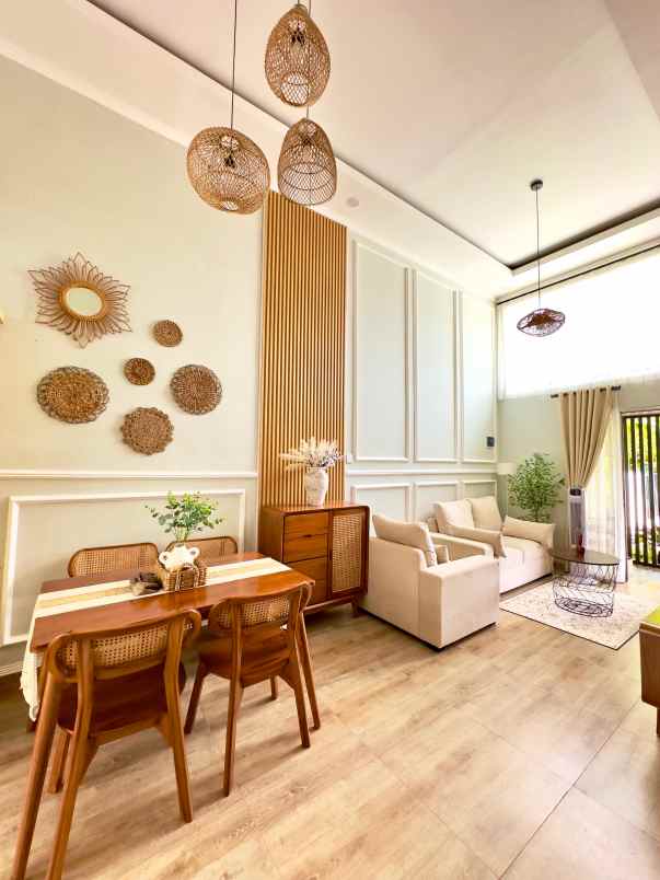 dijual di perumahan h city sawangan bojongsari depok
