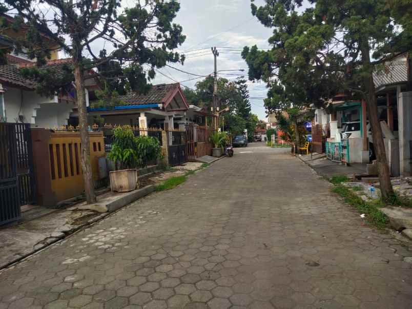 dijual kost griya bandung asri