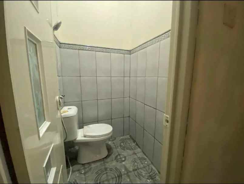 dijual kost gunungpati