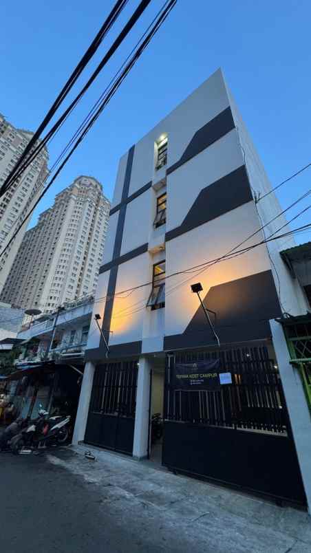 dijual kost jakarta barat