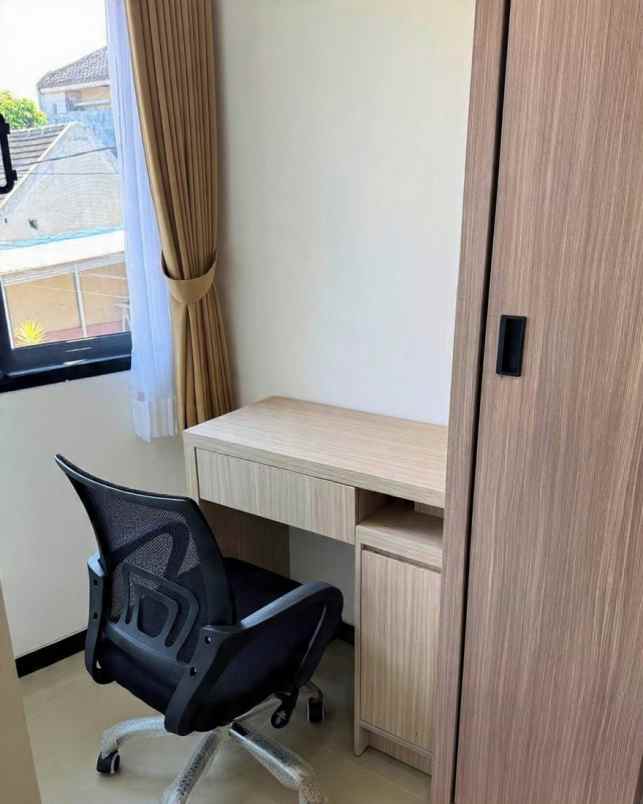 dijual kost jalan caringin