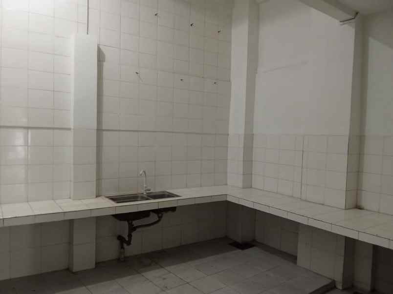 dijual ruko di jl kebayoran lama jakarta selatan