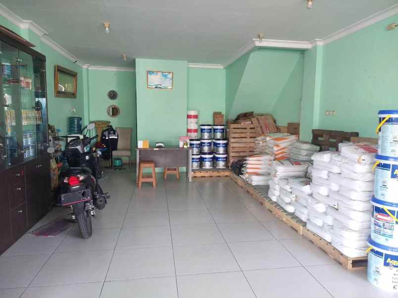 dijual ruko gudang kantor jalan raya aralia kota