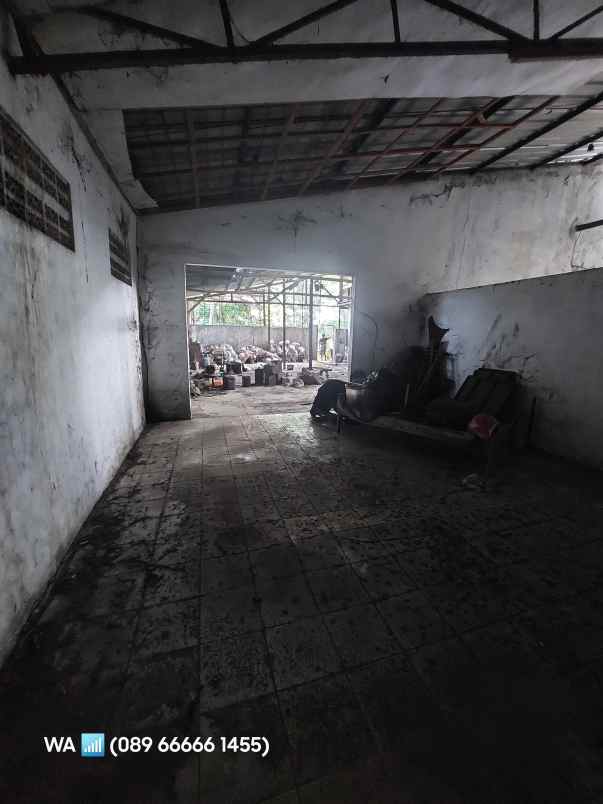 dijual ruko gudang kantor jalan raya salembaran