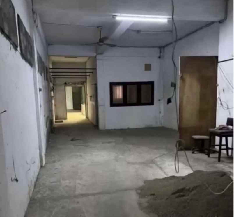 dijual ruko gudang kantor jalan samanhudi 1