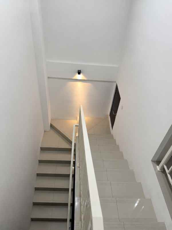 dijual ruko gudang kantor jbd jakarta business