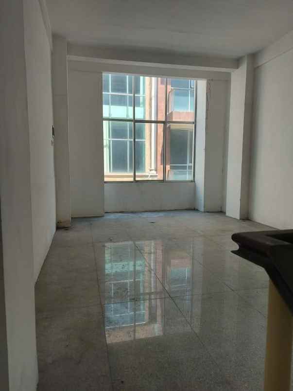 dijual ruko gudang kantor lenmarc kayoon