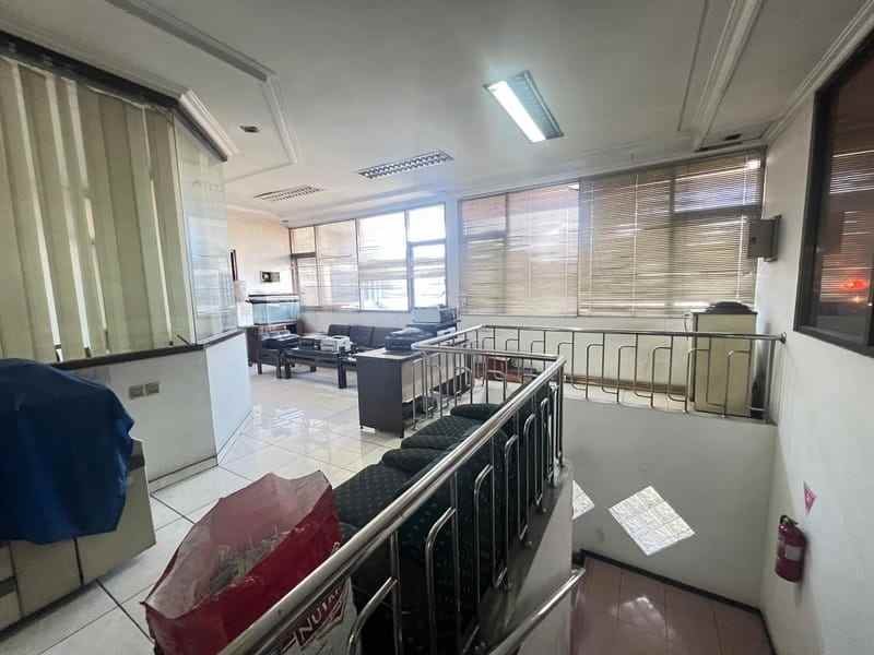 dijual ruko gudang kantor raya geluran