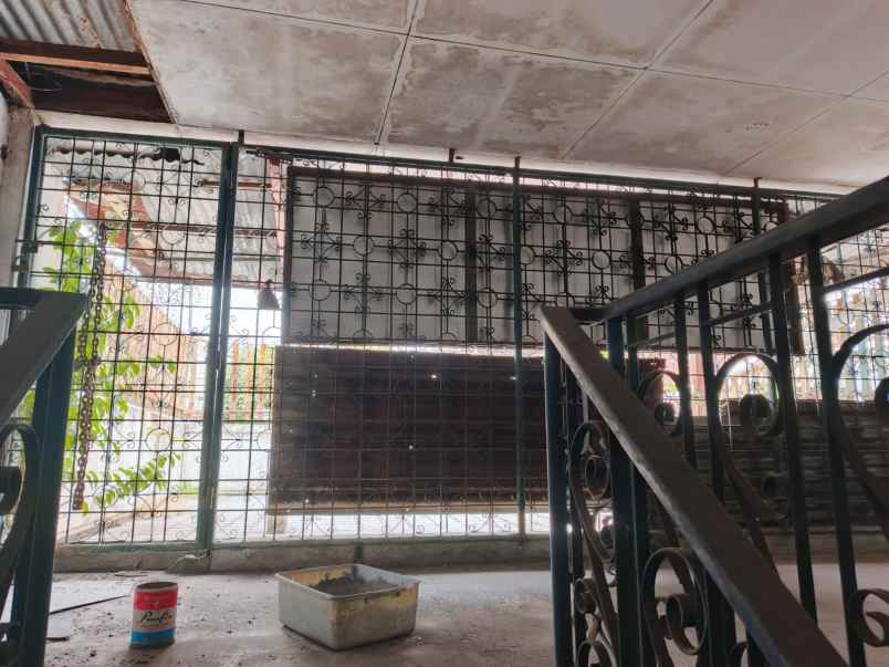 dijual ruko gudang kantor raya genteng besar