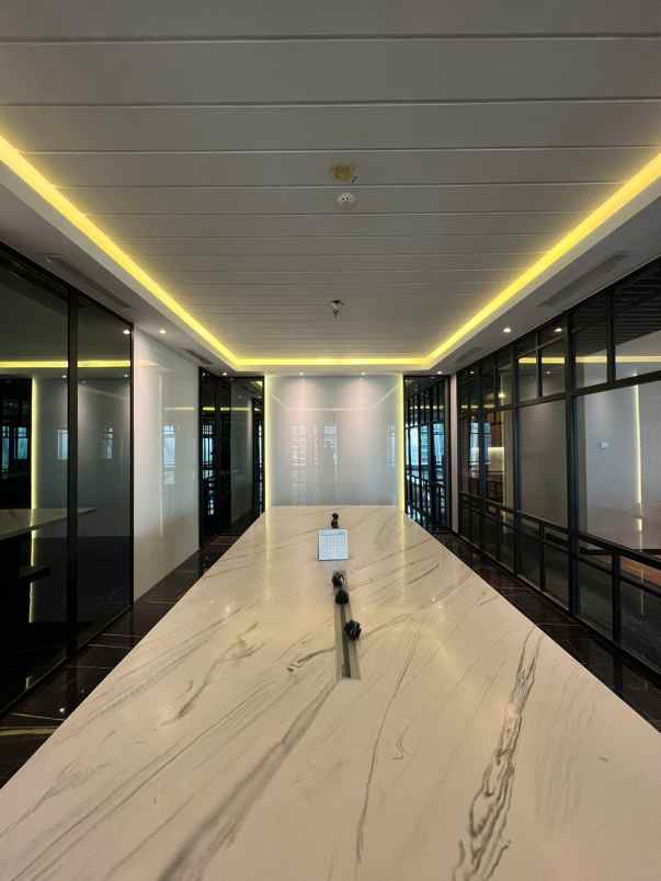 dijual ruko gudang kantor senayan