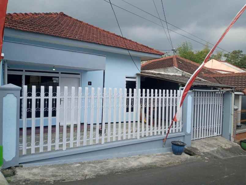dijual rumah 1 lantai jalan teluk2 arjosari malang
