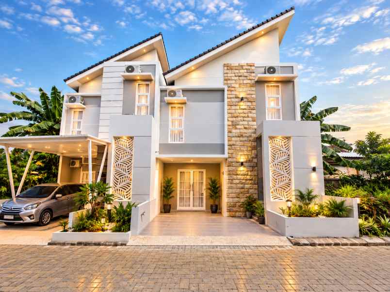 dijual rumah alamat jalan kramat asem