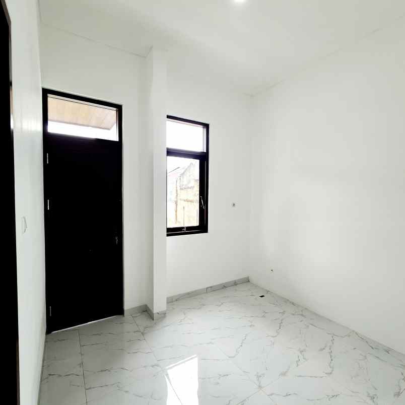 dijual rumah area pasar buah jalan nangka pekanbaru