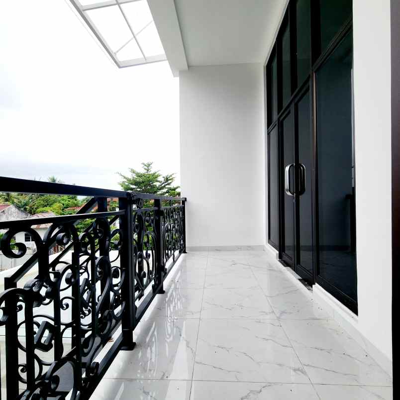 dijual rumah area pasar buah jalan nangka pekanbaru