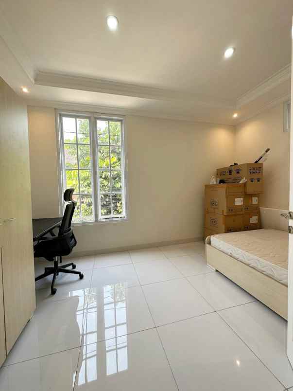 dijual rumah bambu 6