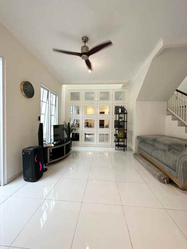 dijual rumah bambu 6