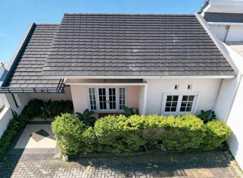 dijual rumah banyumanik