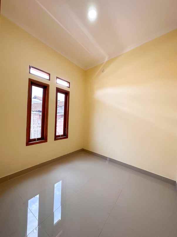 dijual rumah batu ampar