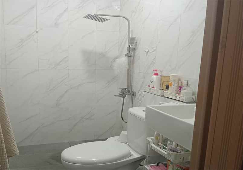 dijual rumah batununggal
