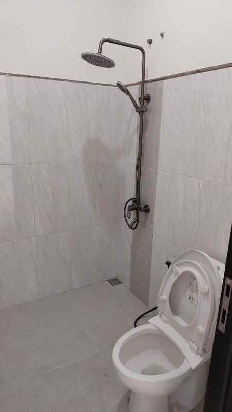 dijual rumah blimbing