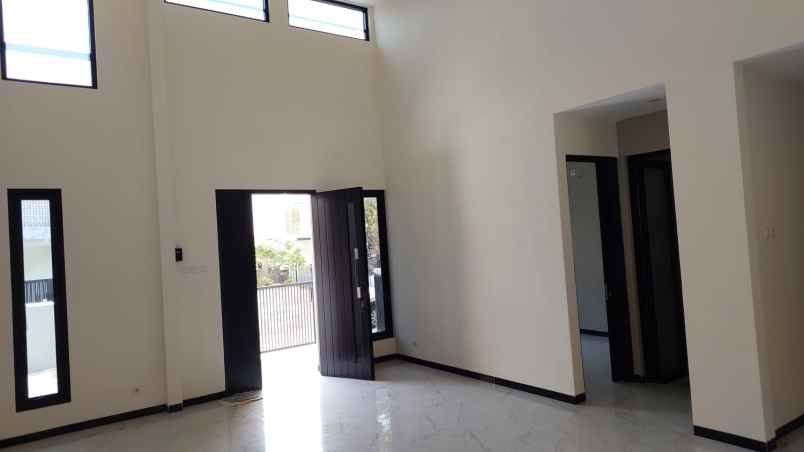 dijual rumah blimbing