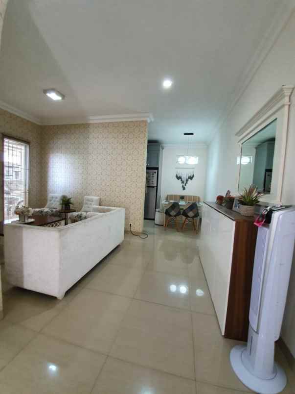 dijual rumah bukit cinere raya gandul