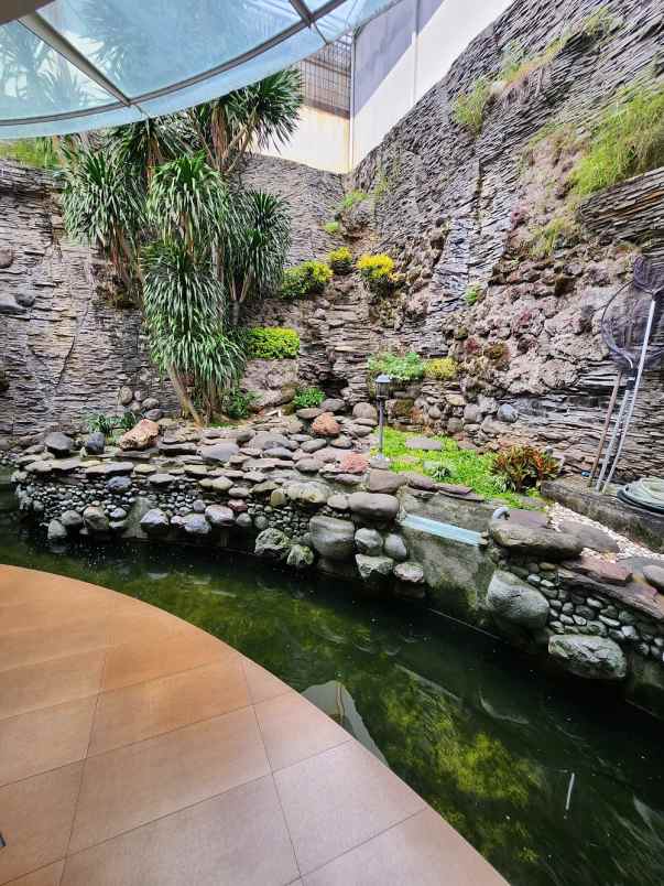 dijual rumah bukit gading mediterania