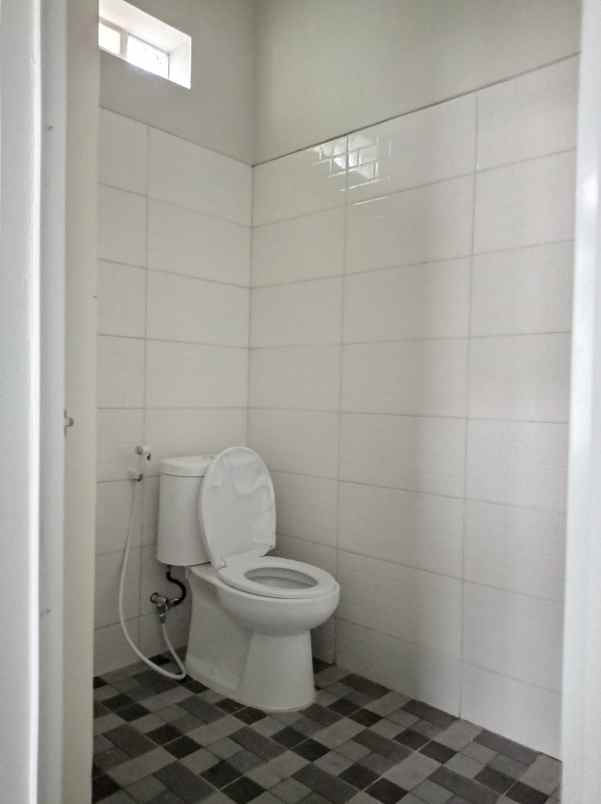 dijual rumah candi gebang