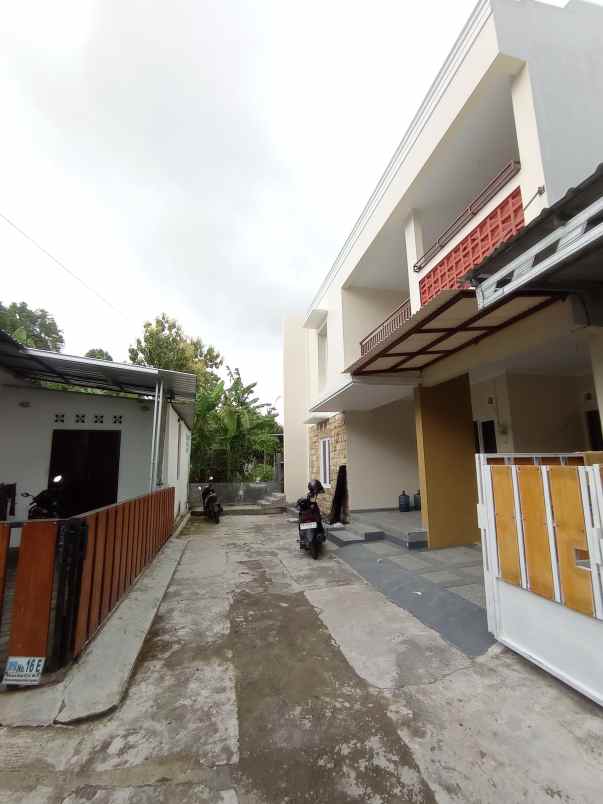 dijual rumah candi gebang