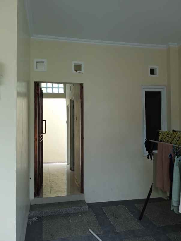 dijual rumah candi gebang