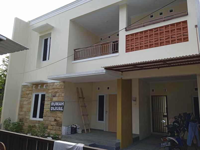 dijual rumah candi gebang