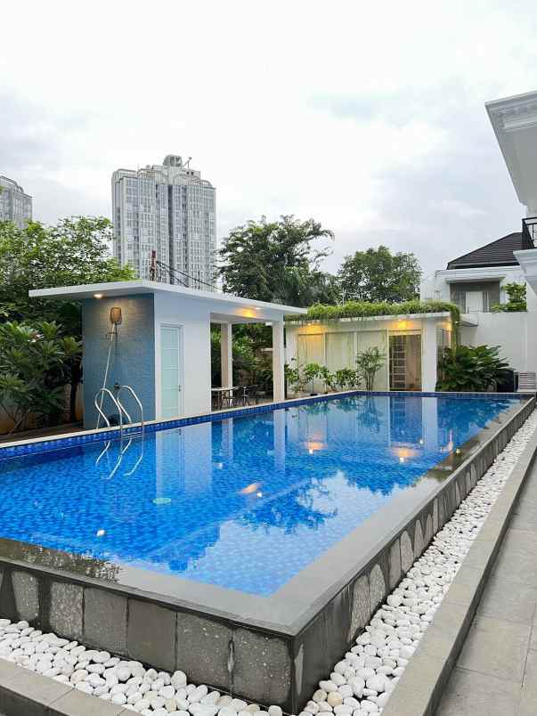 dijual rumah cempaka putih barat ll