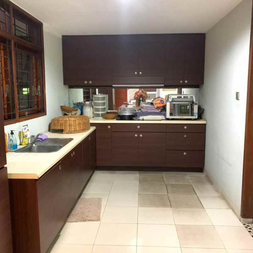 dijual rumah cigadung dago bandung utara