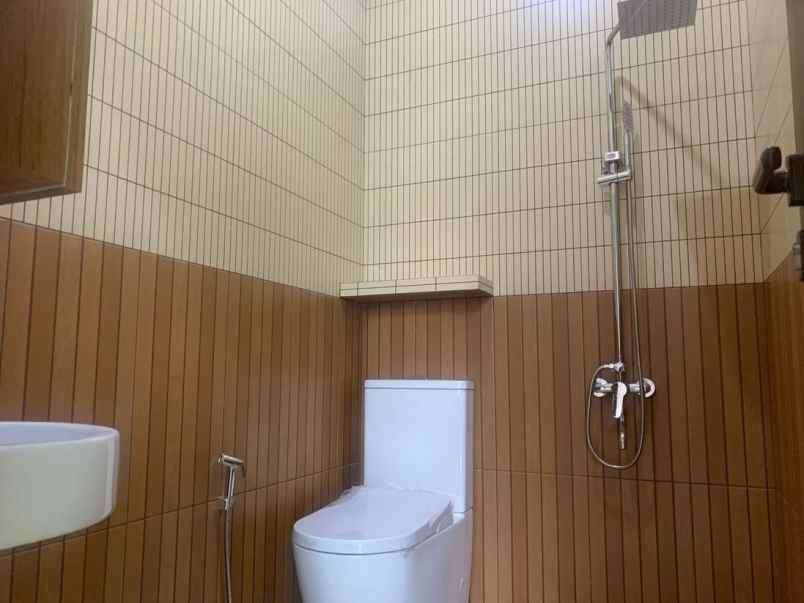 dijual rumah cigadung dago bandung utara