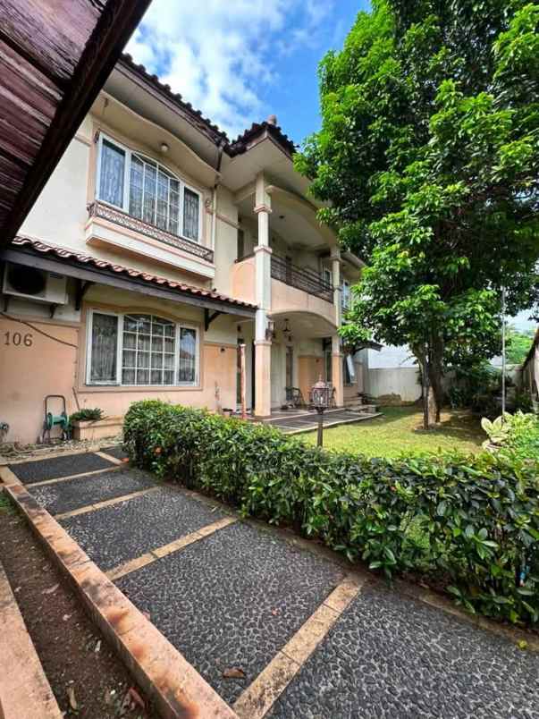 dijual rumah cilendek timur