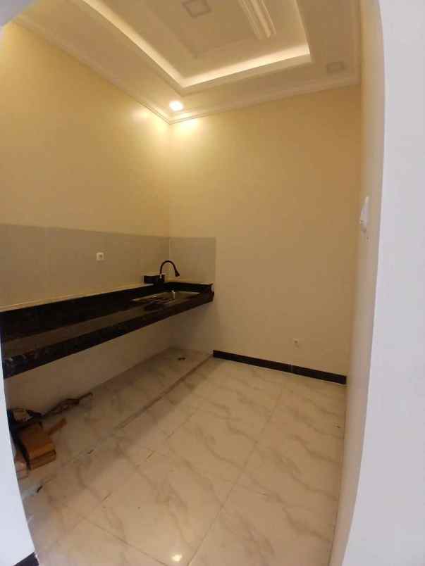 dijual rumah cilodong depok