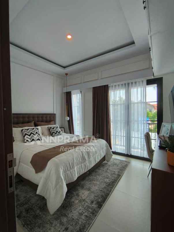 dijual rumah cimpaeun