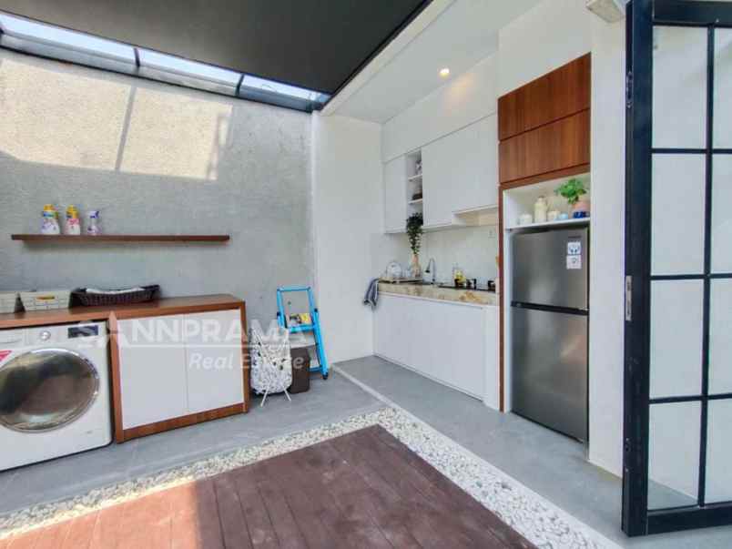 dijual rumah cimpaeun