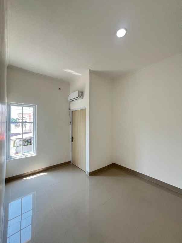 dijual rumah cinangka sawangan