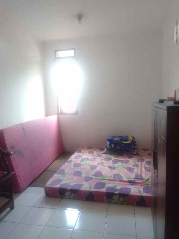 dijual rumah cipageran