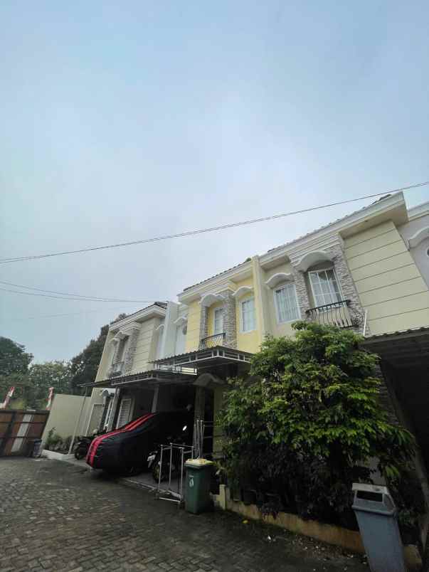 dijual rumah ciputat cirendeu tangsel