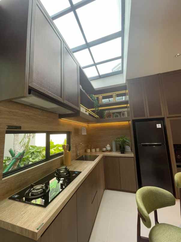 dijual rumah citra 8 the forestine