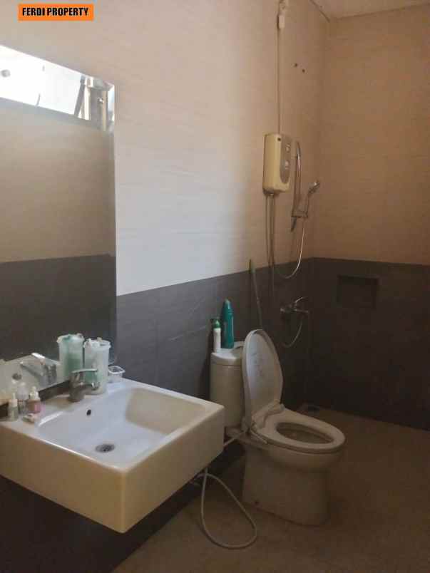 dijual rumah citra gran cibubur