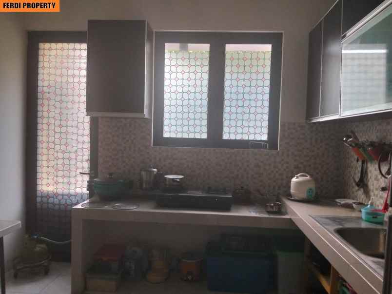 dijual rumah citra gran cibubur