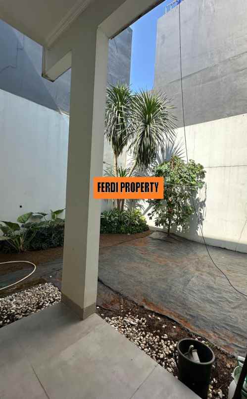 dijual rumah citra gran cibubur