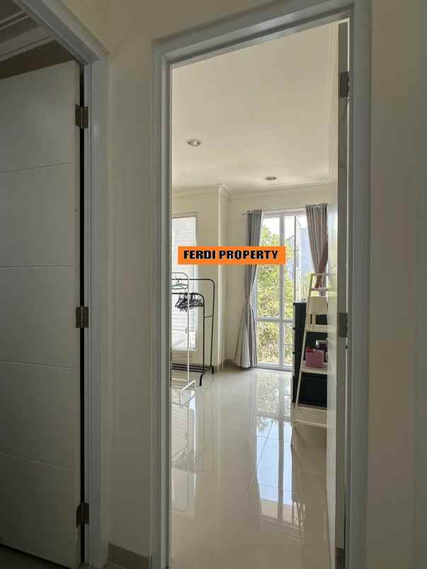 dijual rumah citra gran cibubur