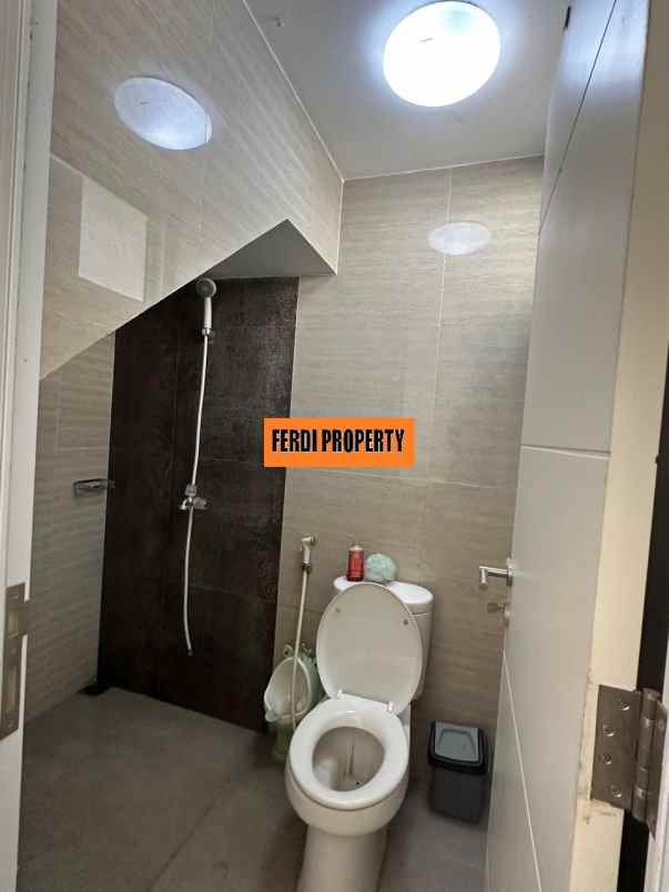 dijual rumah citra gran cibubur